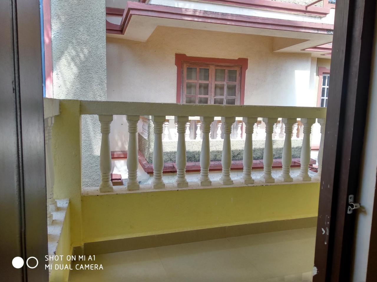 Candolim Beach Place Exterior foto
